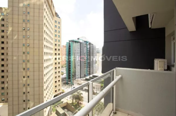 APARTAMENTO no 10º andar com 2 dormitórios e 1 garagem