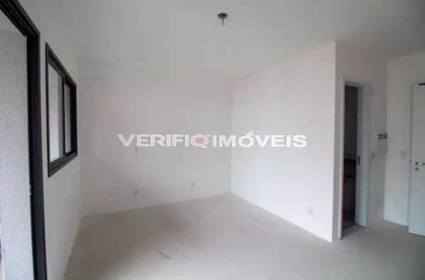 STUDIO no 6º andar com 1 dormitório