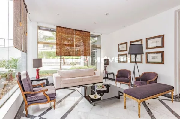 APARTAMENTO no 11º andar com 3 dormitórios e 3 garagens