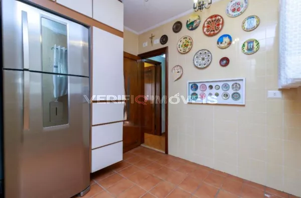 APARTAMENTO no 11º andar mobiliado com 3 dormitórios e 2 garagens