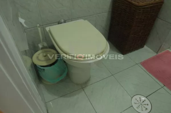 CASA com 2 dormitórios e 1 garagem