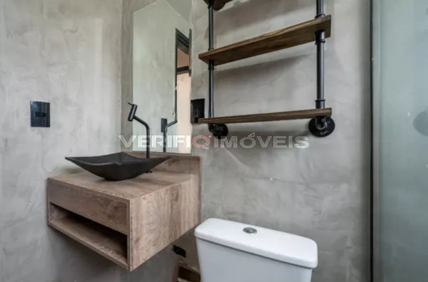 APARTAMENTO no 4º andar com 2 dormitórios e 1 garagem
