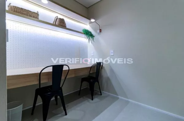 APARTAMENTO no 17º andar com 0 dormitório