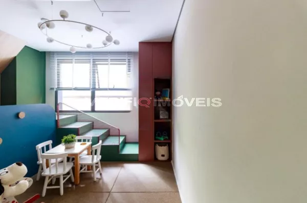 APARTAMENTO no 17º andar com 0 dormitório