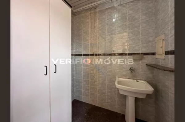 APARTAMENTO no 12º andar com 2 dormitórios e 1 garagem