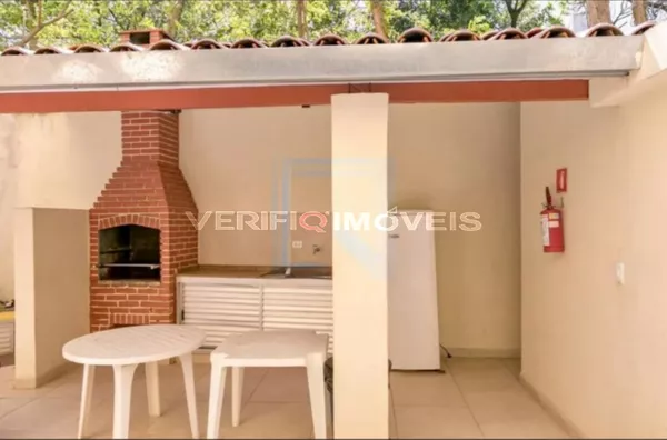 APARTAMENTO no 12º andar com 2 dormitórios e 1 garagem