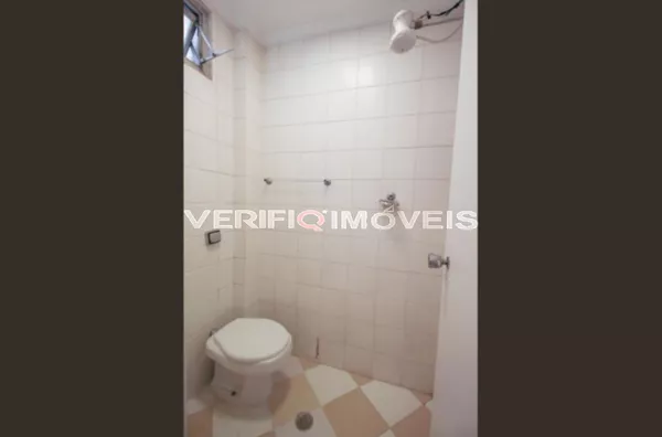 APARTAMENTO no 3º andar com 2 dormitórios e 2 garagens