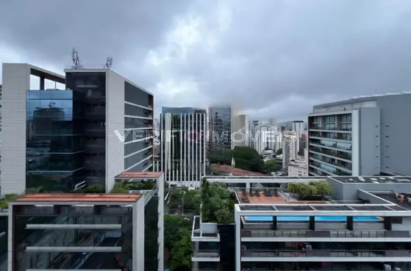 APARTAMENTO no 18º andar mobiliado com 1 dormitório e 1 garagem