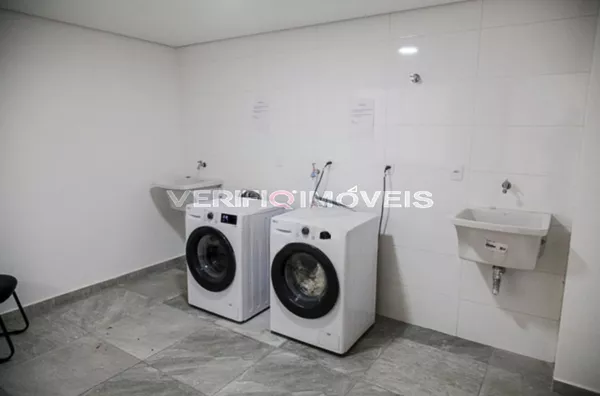 STUDIO no 1º andar com 1 dormitório