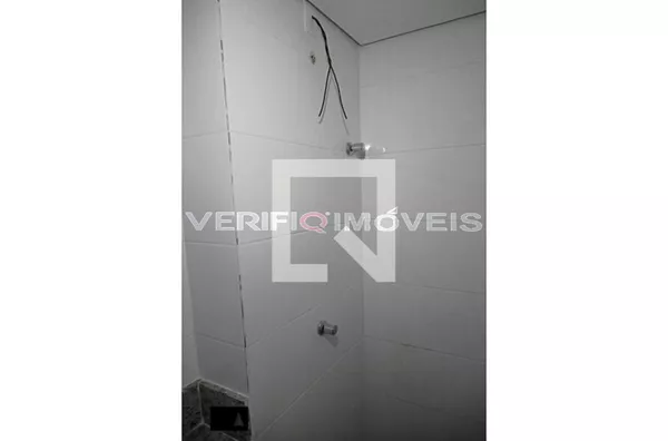 STUDIO no 1º andar com 1 dormitório