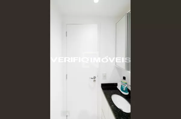 STUDIO no 12º andar mobiliado com 1 dormitório