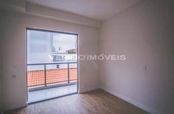 APARTAMENTO no 3º andar com 1 dormitório