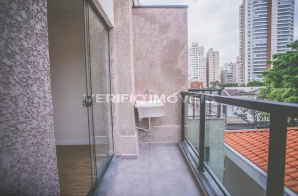 APARTAMENTO no 3º andar com 1 dormitório