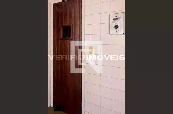 APARTAMENTO no 7º andar com 1 dormitório e 1 garagem