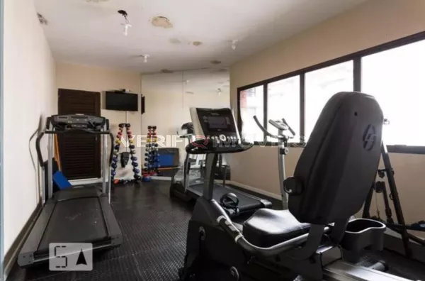 APARTAMENTO no 7º andar com 1 dormitório e 1 garagem