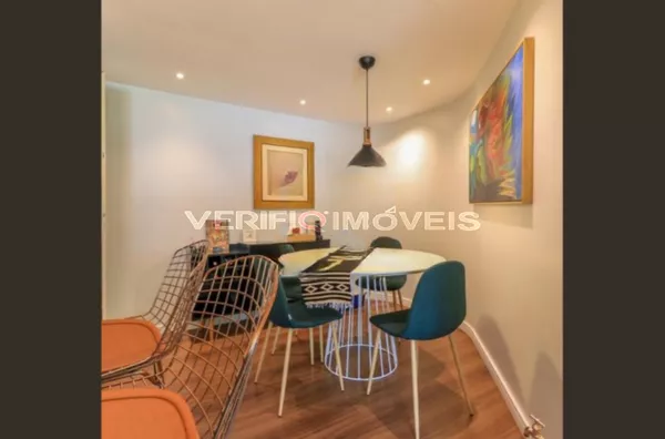 APARTAMENTO no 2º andar com 1 dormitório e 1 garagem