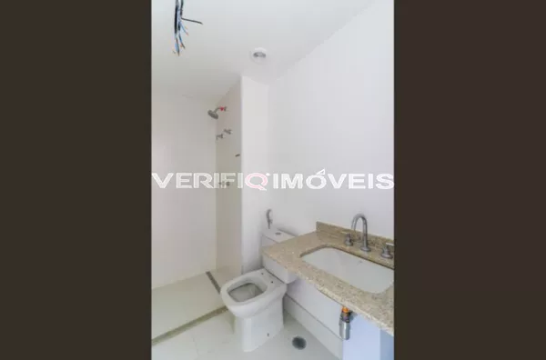 STUDIO no 6º andar com 1 dormitório