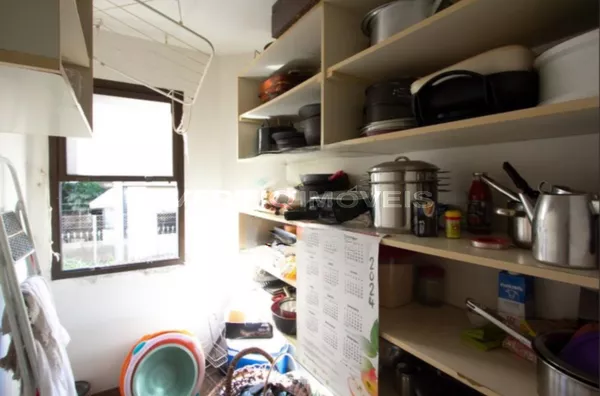 APARTAMENTO no 1º andar com 4 dormitórios e 4 garagens
