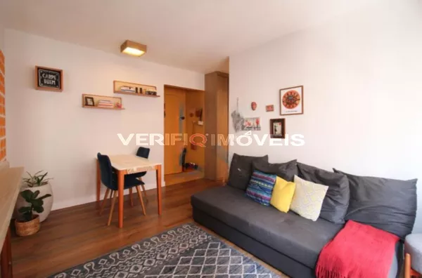 APARTAMENTO no 6º andar com 1 dormitório e 1 garagem