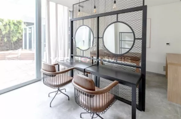 STUDIO no 7º andar mobiliado com 0 dormitório