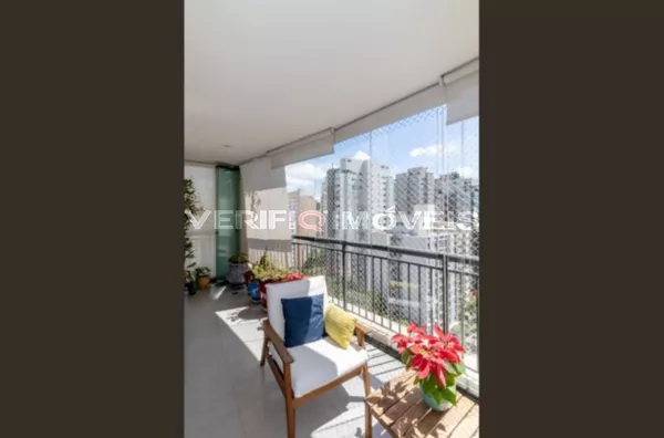APARTAMENTO no 14º andar com 3 dormitórios e 3 garagens