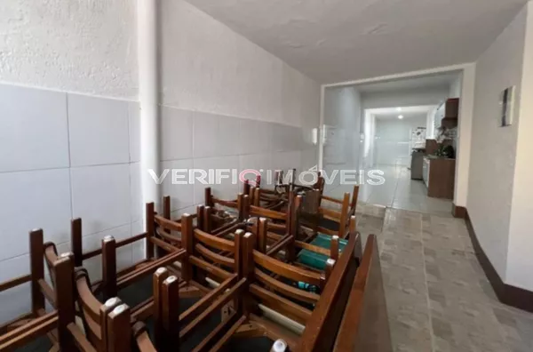 CASA com 2 dormitórios e 1 garagem