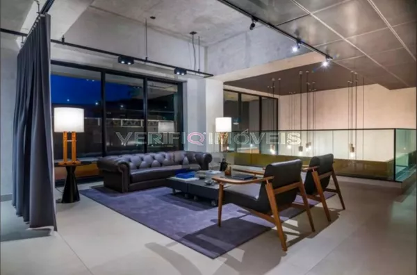 APARTAMENTO no 3º andar mobiliado com 1 dormitório e 1 garagem