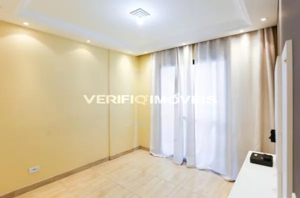 APARTAMENTO no 4º andar com 3 dormitórios e 1 garagem