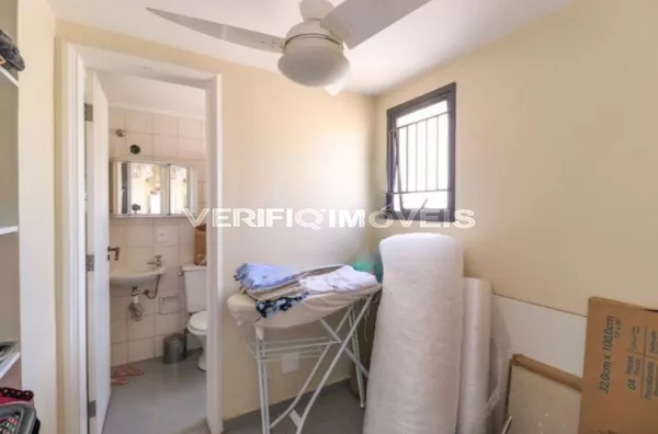 APARTAMENTO no 13º andar mobiliado com 3 dormitórios e 2 garagens