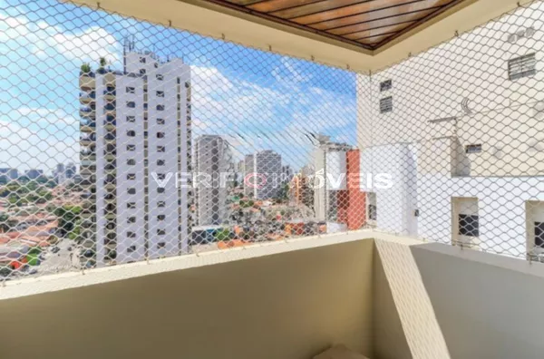 APARTAMENTO no 13º andar mobiliado com 3 dormitórios e 2 garagens