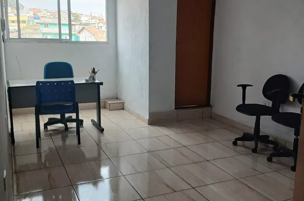 Sala Comerciar Òtima Localização R$ 650,00 - Altos - Av Brigadeiro Faria Lima Vl Augusta Guarulhosa aluguel