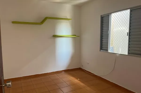 Casa para aluguel,  Vila São Ricardo, Guarulhos - R$ 950,00 + IPTU