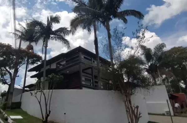 Casa com 3 dormitórios à venda, 245 m² por R$ 1.700.000 - Cond Arujá Country Club/São Paulo - Foto 1