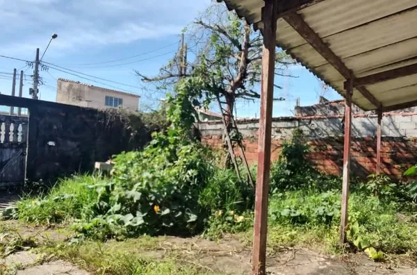 Terreno com uma casa à venda, 250 m² por R$ 190.000 - Santa Terezinha - Itanhaém/SP - Foto 4