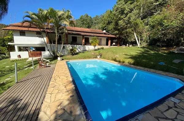 Sitio em Atibaia , 8 mil metros , lazer completo  - Atibaia/SP - Foto 1