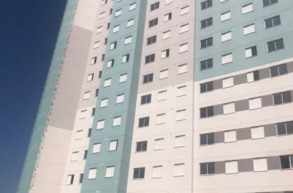 Apartamento com 2 dormitórios à venda, 43 m² por R$ 240.000 - Centro - Ferraz de Vasconcelos/SP - Foto 1