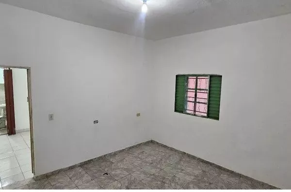Casa com 2 Dormitórios para Alugar no Jardim Flor de Maio - São Paulo/SP - R$ 1.250,00 - Foto 5
