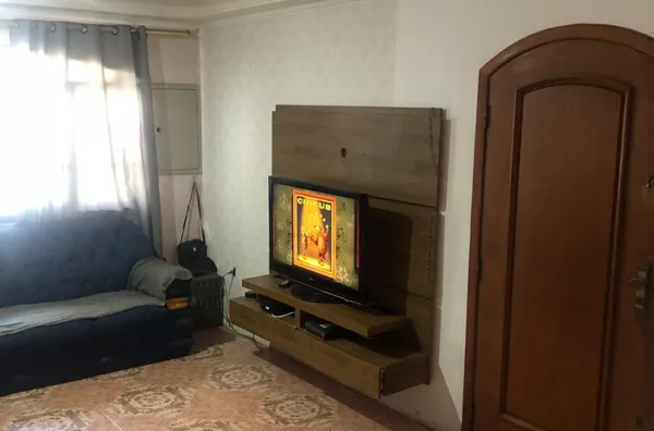 Casa para venda com 3 Quartos Sendo 1 Suíte 2 Vagas de Garagem,  Jardim Presidente Dutra, Guarulhos - Foto 1