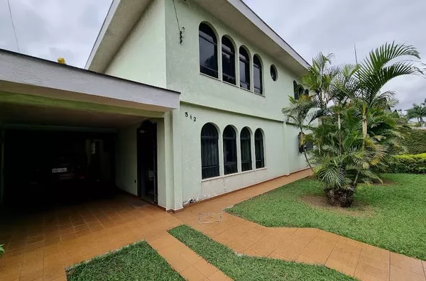 Sobrado com edícula , 3 dormitórios 1 suíte - Foto 1