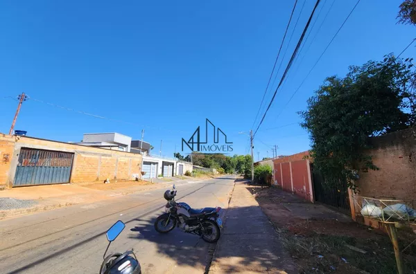Terreno Murado 360m², Bairro Idepedencia 3, Aparecida de Goiânia - GO