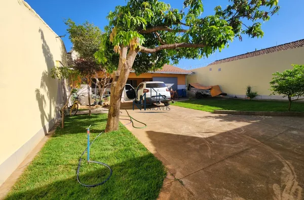 Casa, 03 Quartos, Parque Santa Cecília, Aparecida de Goiânia - GO