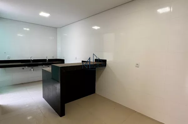 Sobrado para venda, 3 quarto(s),  Cardoso, Aparecida De Goiania-bi