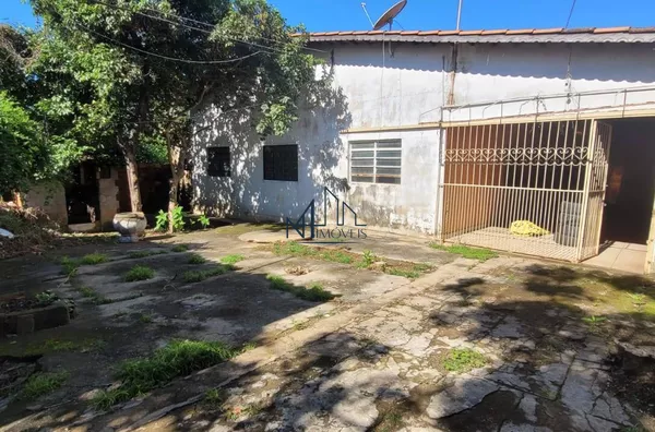 Lote c/ casa e 2 salas comerciais - Av. São Paulo - Ap. de Goiânia GO - Foto 1