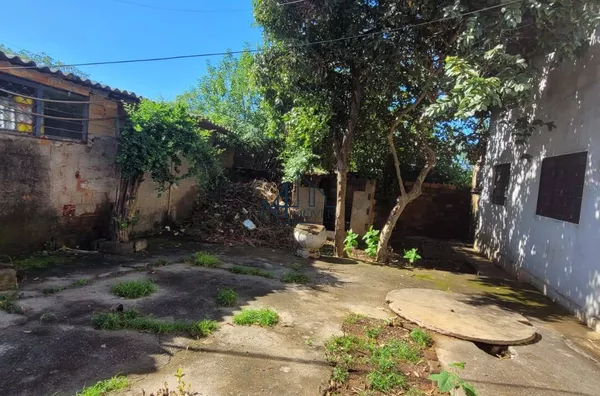 Lote c/ casa e 2 salas comerciais - Av. São Paulo - Ap. de Goiânia GO - Foto 2