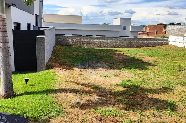 Lote 389 M²- Condominio Village Trindade - Trindade - GO - Foto 1