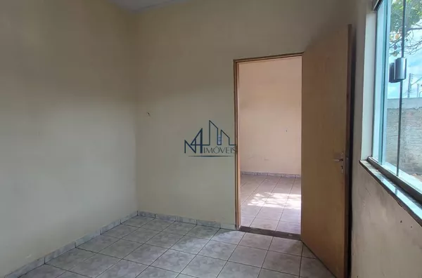 Casa c/ Barracão - Jardim Itaiupu - Goiânia - GO - Foto 3