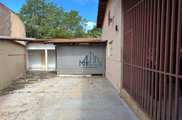 Casa 03 quartos - Setor São Francisco - Goiânia - GO - Foto 4