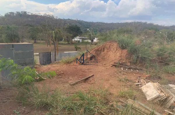 Terreno de 1622 m² - Jardins madri - Goiânia Go - Foto 4