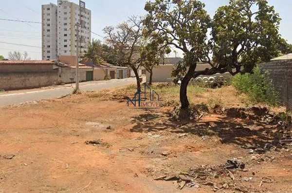 Lote de Esquina 392m² - Setor Araguaia - Aparecida de Goiânia - GO - Foto 2