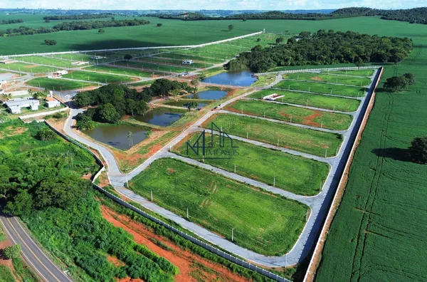 Lote 400m² - Condominio Ecológico Veneza - Leopoldo de Bulões - GO